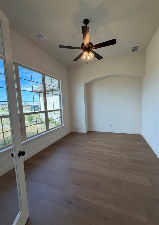 9424 Bluestem Lane Property Photo 7