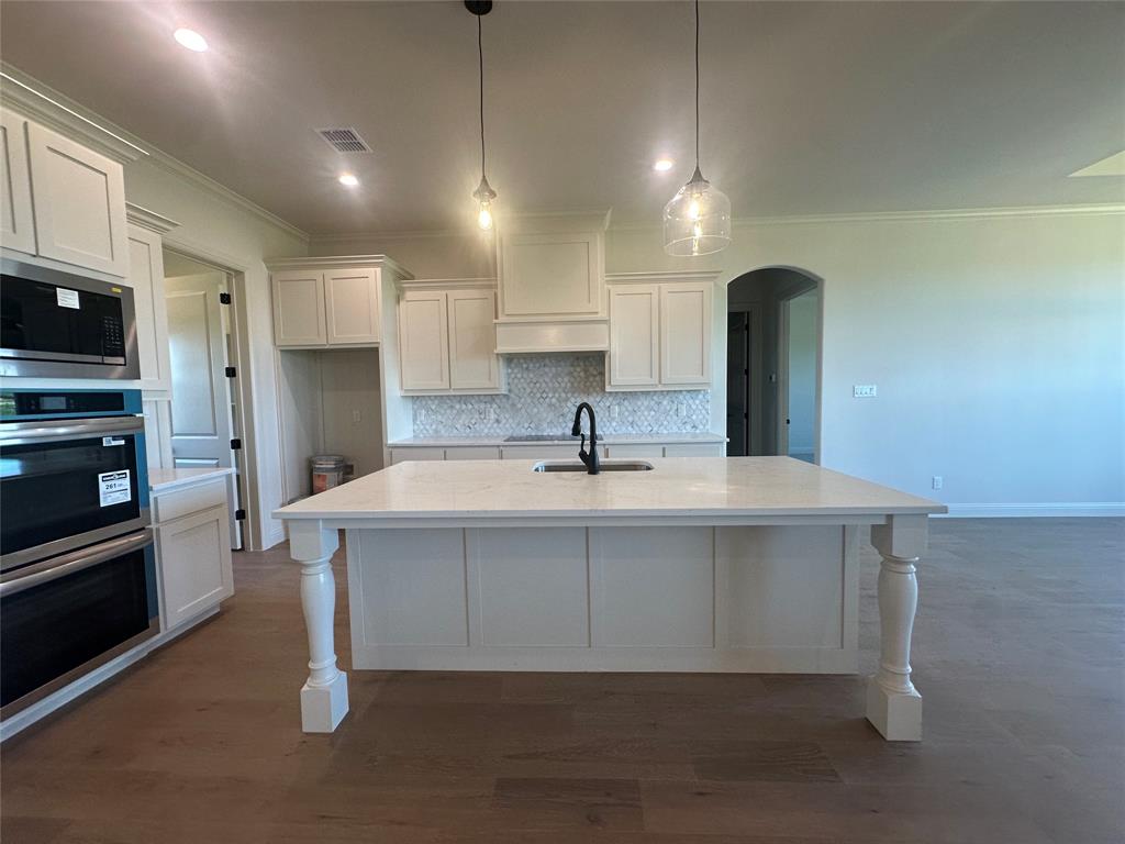 9424 Bluestem Lane Property Photo 15