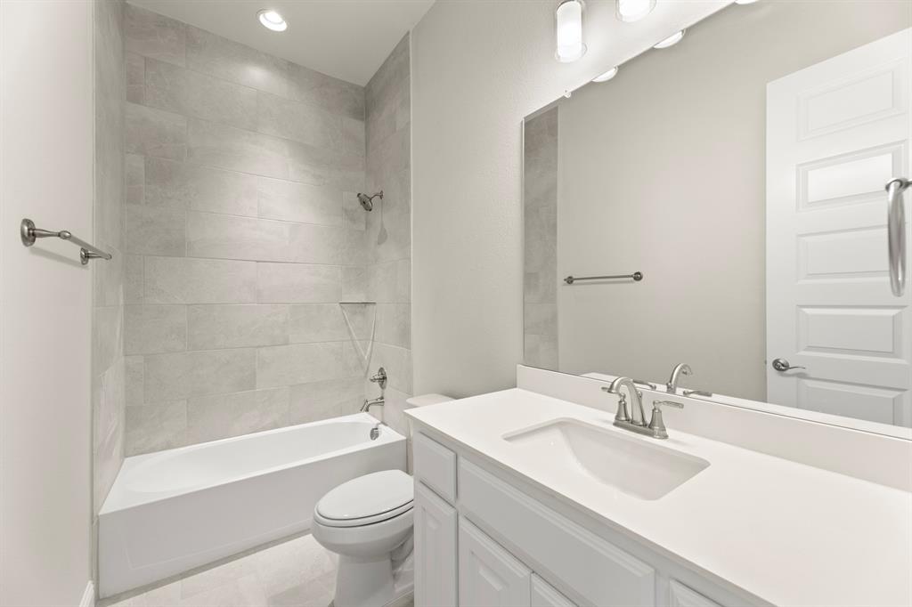 1424 Rio Grande Street Property Photo 7