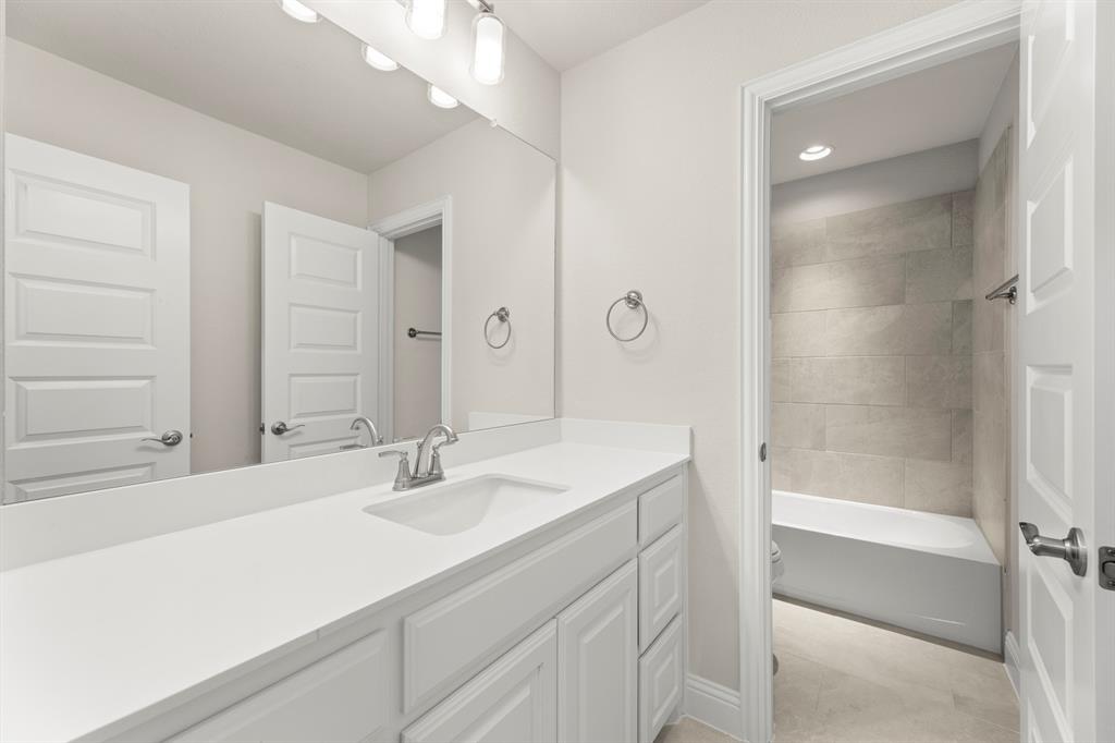 1424 Rio Grande Street Property Photo 24
