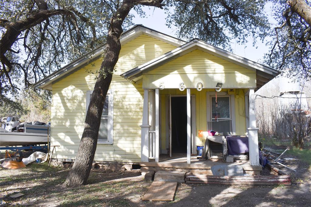 5605 Front Street Property Photo 2