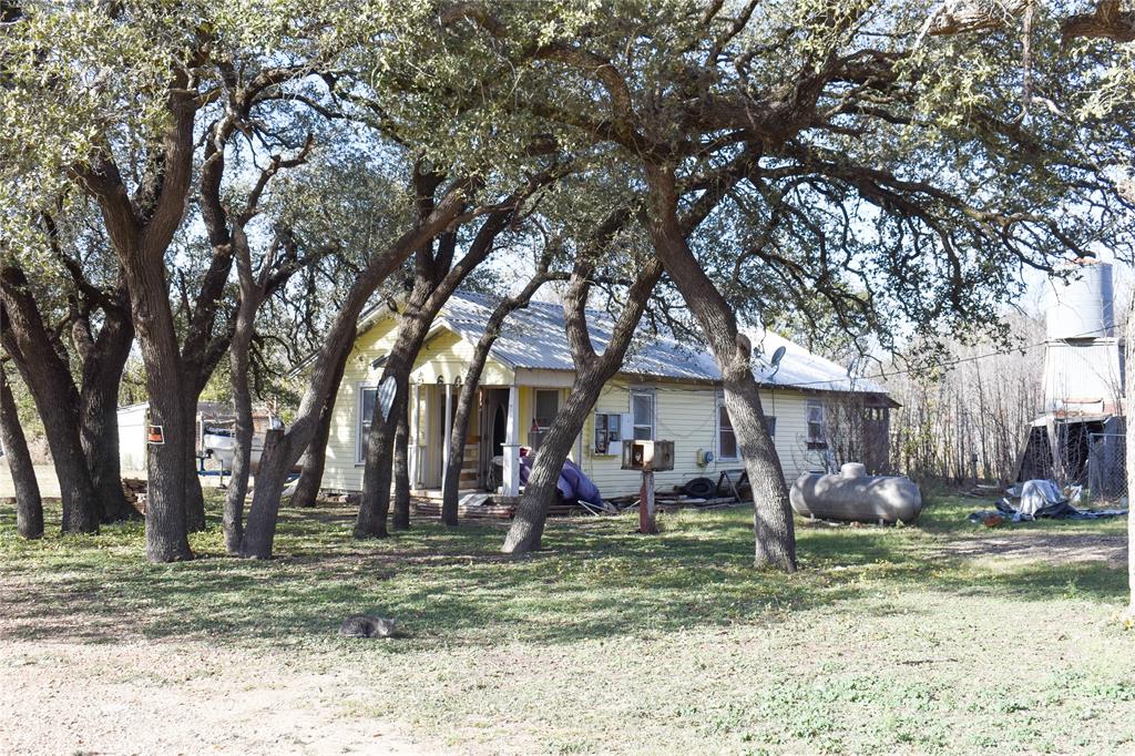 5605 Front Street Property Photo 3