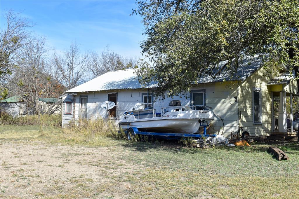 5605 Front Street Property Photo 5