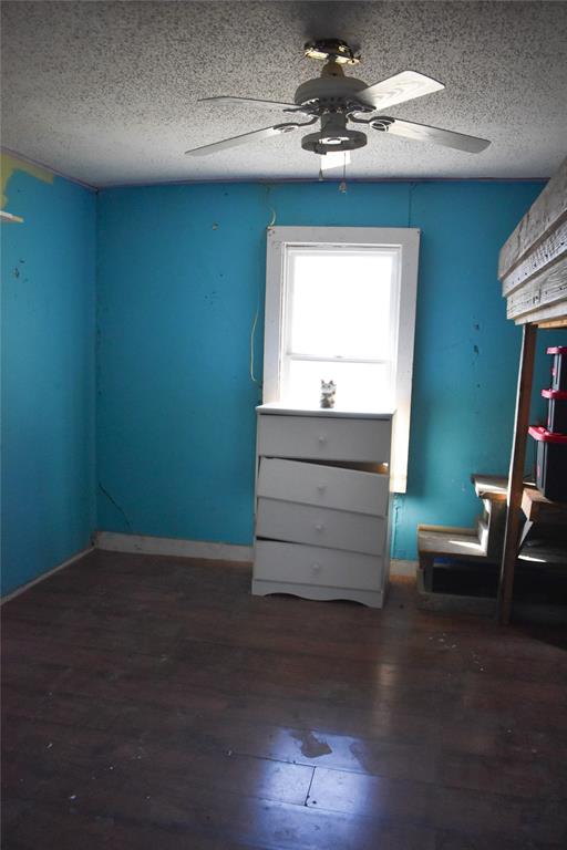 5605 Front Street Property Photo 13