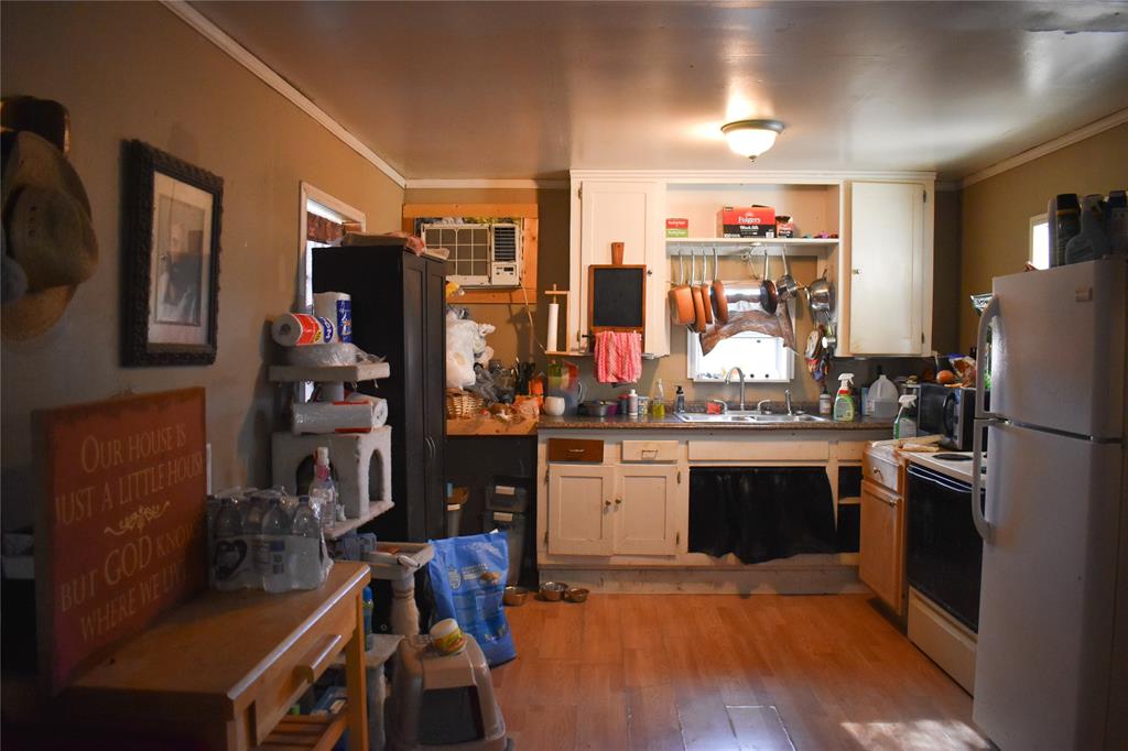 5605 Front Street Property Photo 21