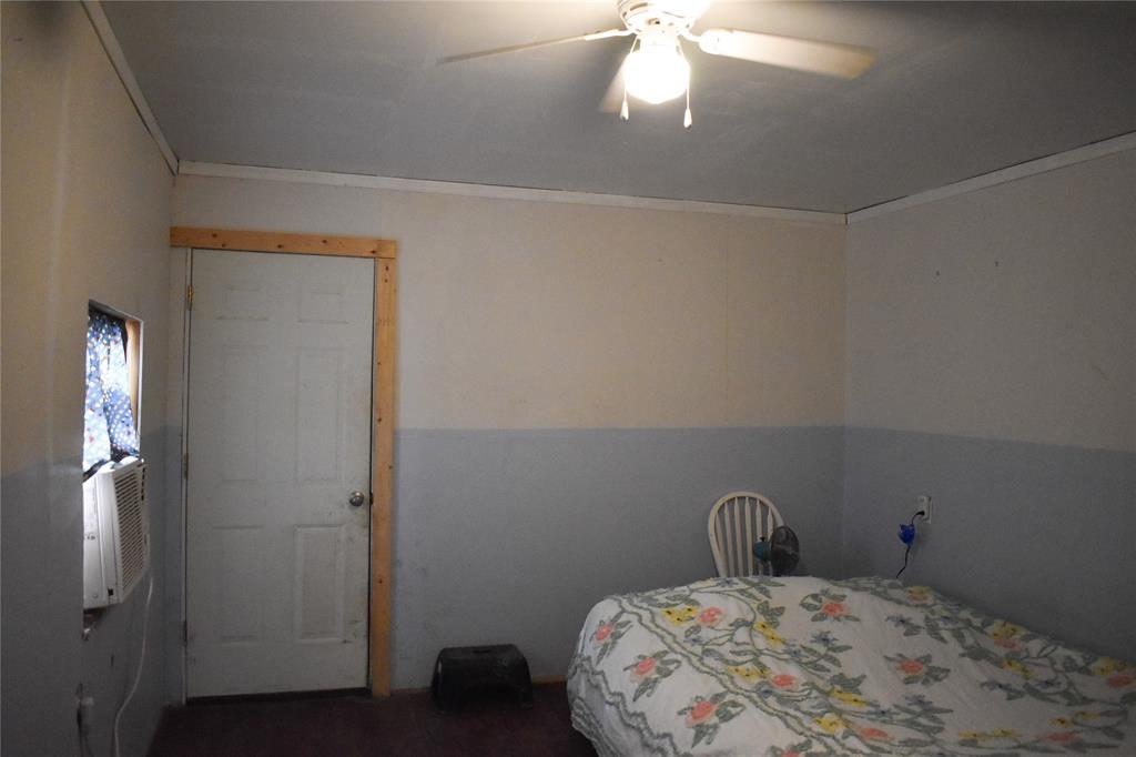 5605 Front Street Property Photo 25