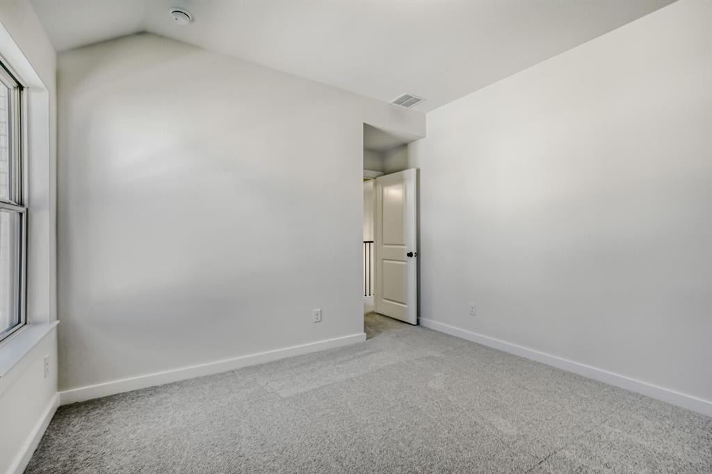 2233 Prickly Cactus Drive Property Photo 21