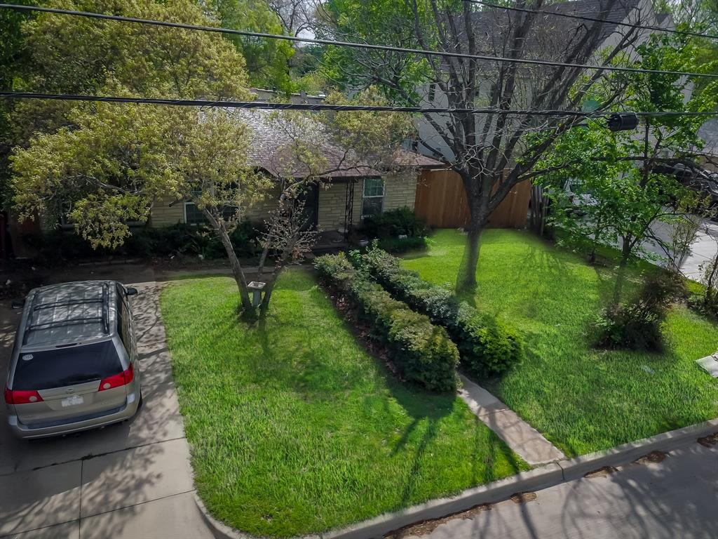 417 Athenia Drive Property Photo 16