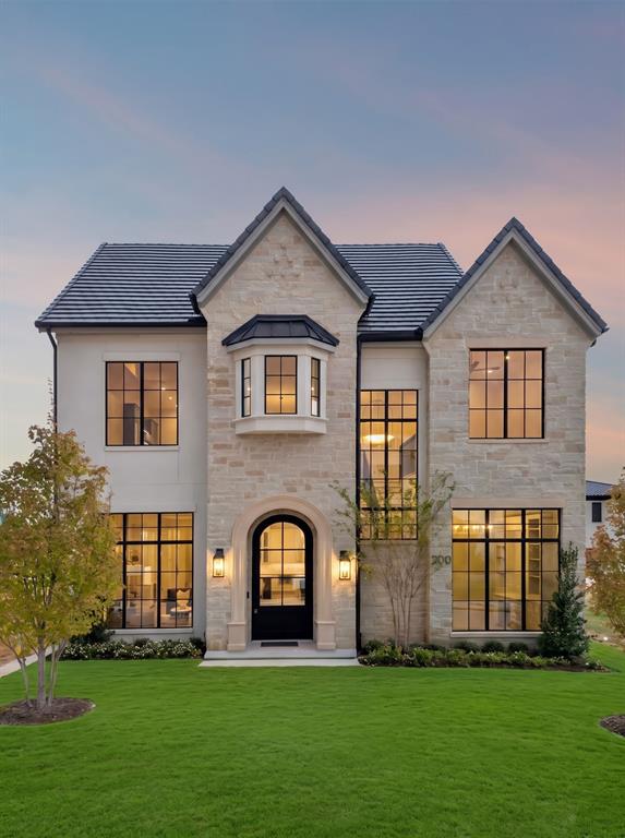 200 Murano Place Property Photo 1