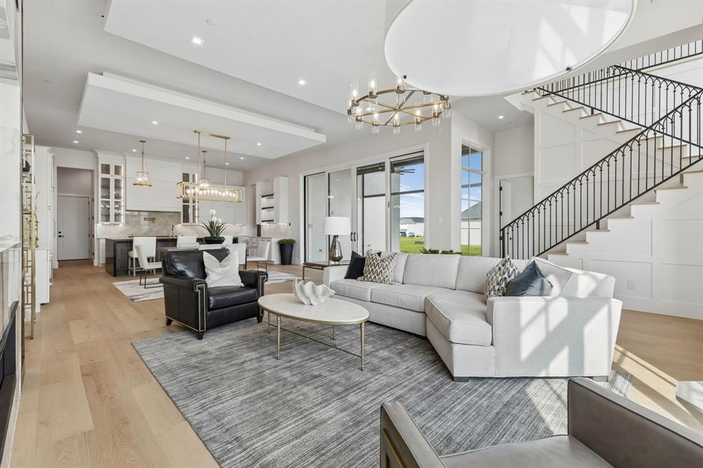 200 Murano Place Property Photo 7