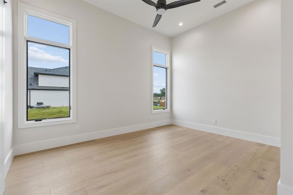 200 Murano Place Property Photo 16