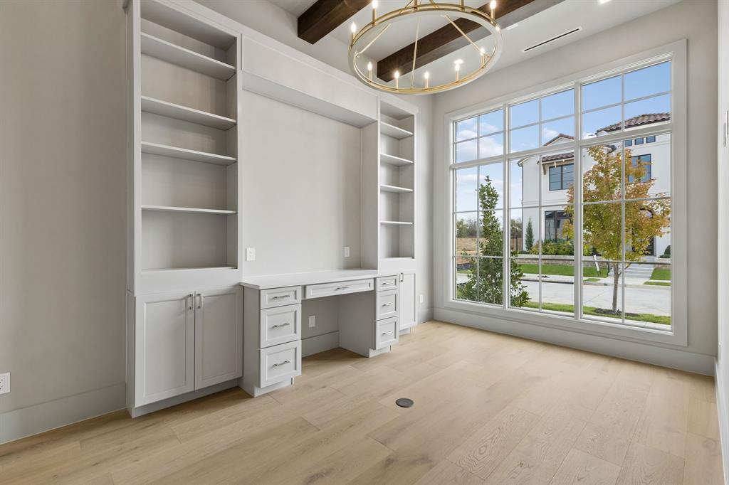 200 Murano Place Property Photo 18