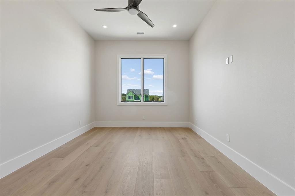 200 Murano Place Property Photo 32