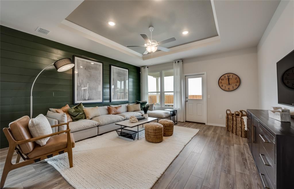 14053 Ladbroke Street Property Photo 13