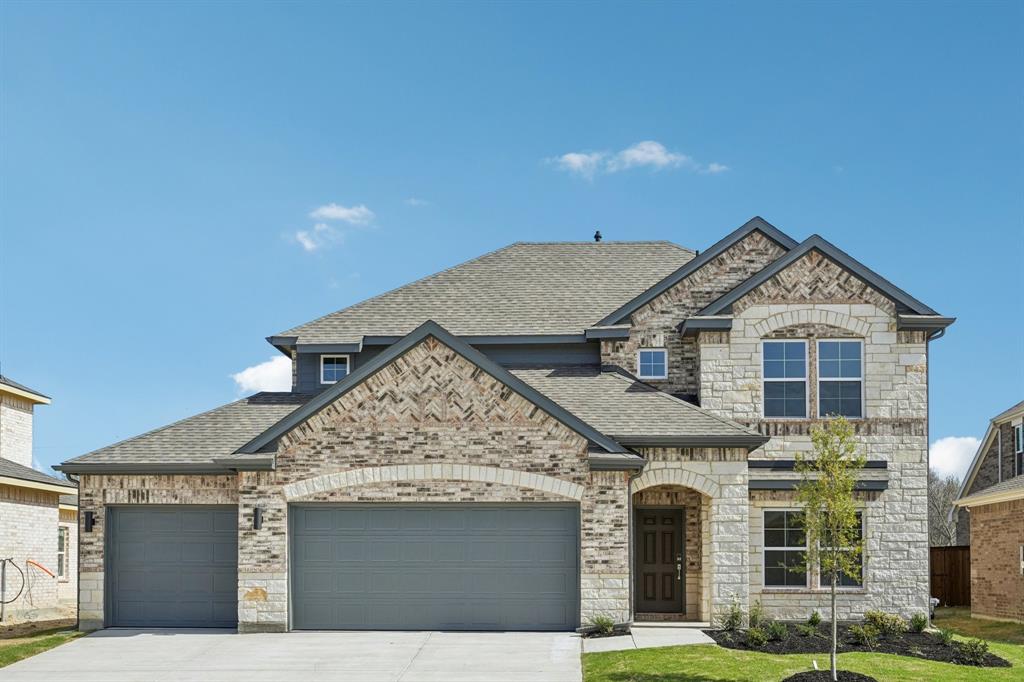 733 Vineyard Way Property Photo 1