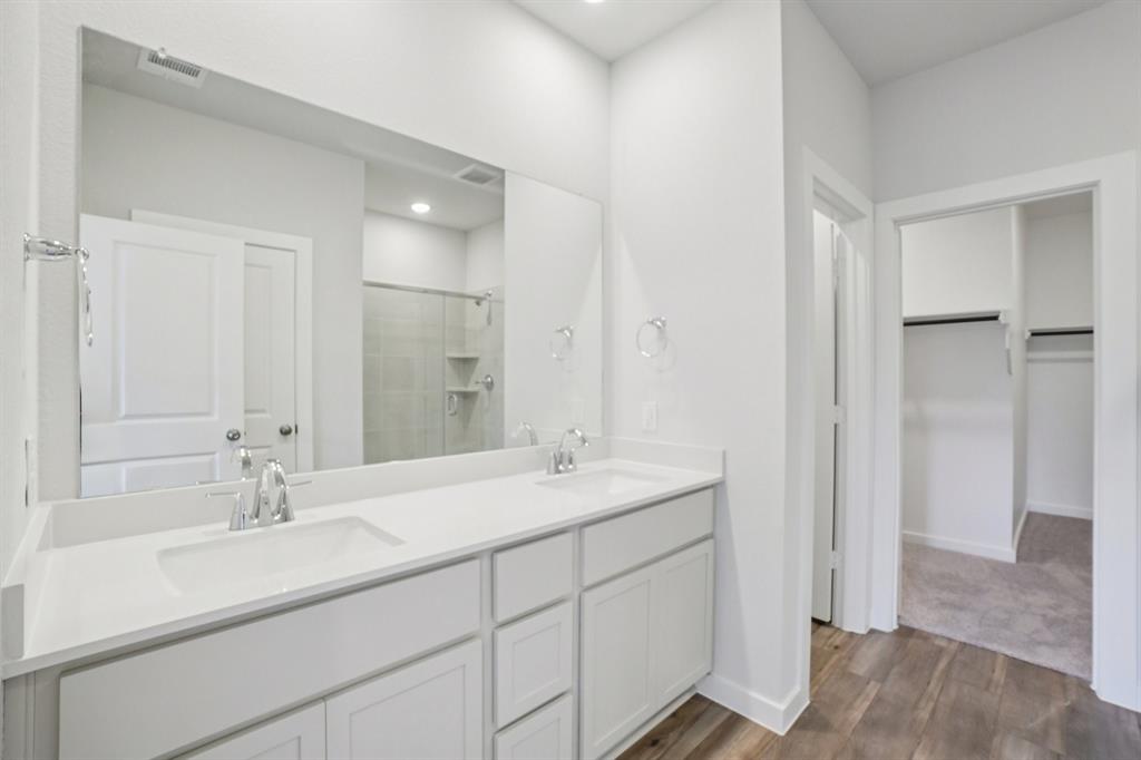 733 Vineyard Way Property Photo 14