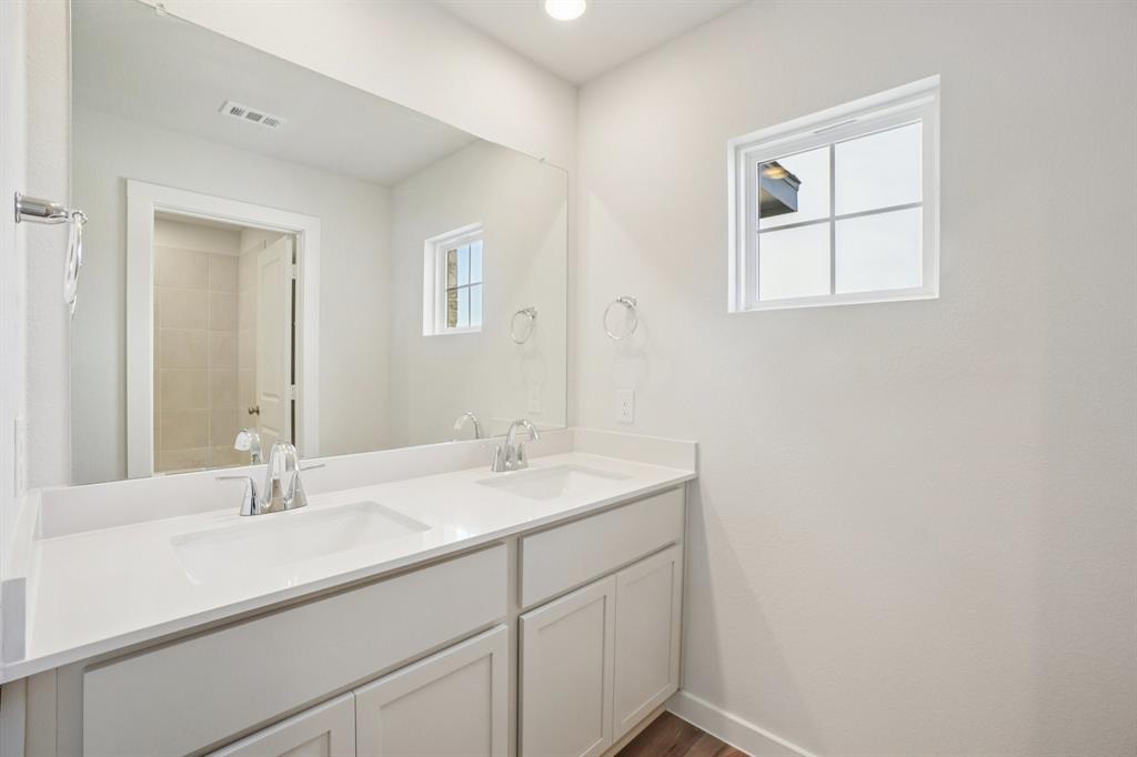 733 Vineyard Way Property Photo 21