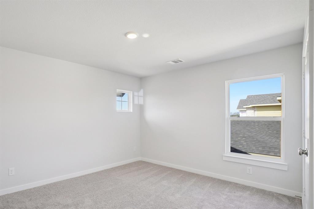 733 Vineyard Way Property Photo 23