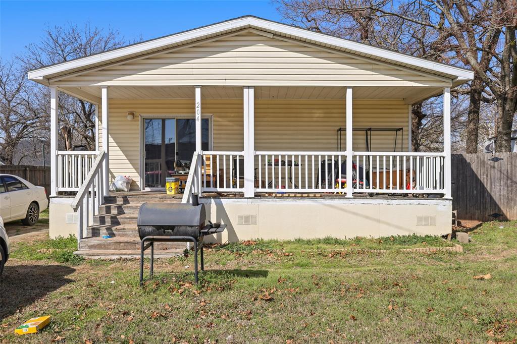 204 S Wickham Street Property Photo 1