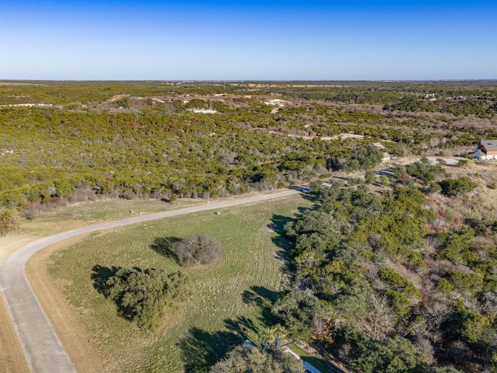 8524 Crichton Court Property Photo 12