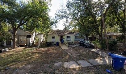 3007 Dupont Street Property Photo 1