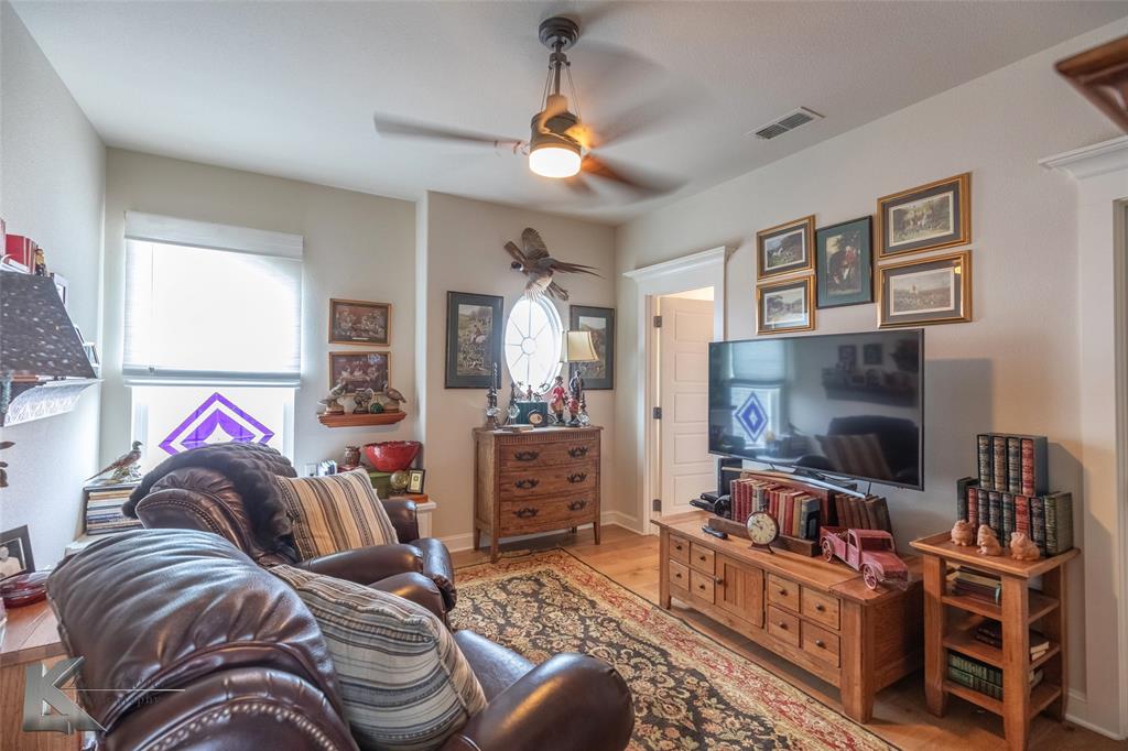 6725 Goodnight Loving Trail Property Photo 9