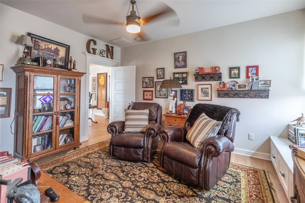 6725 Goodnight Loving Trail Property Photo 10