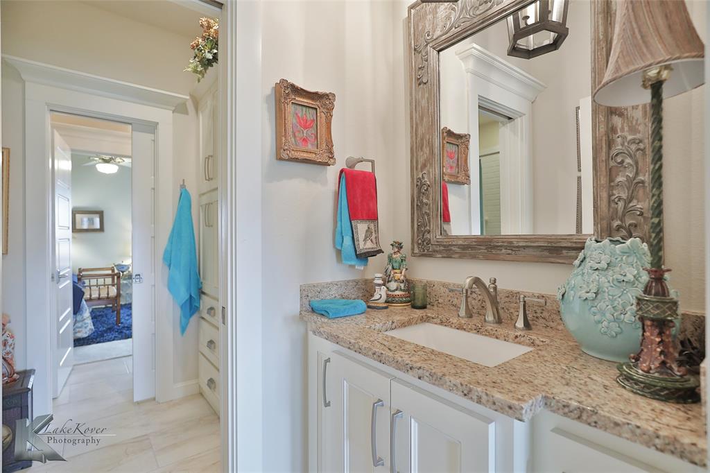 6725 Goodnight Loving Trail Property Photo 18