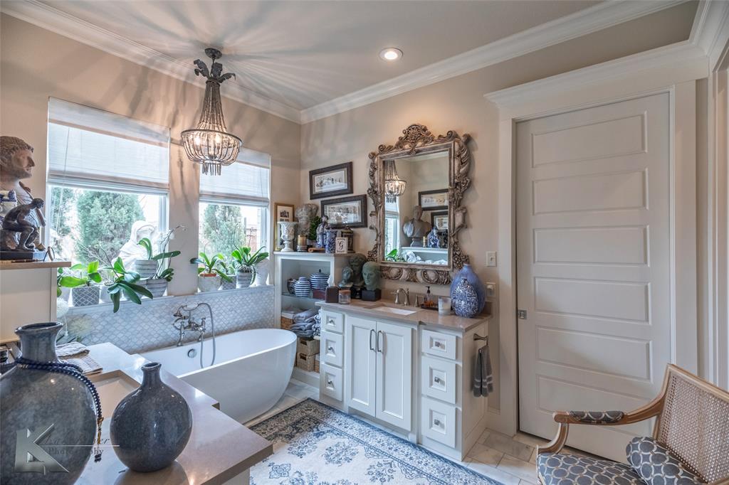 6725 Goodnight Loving Trail Property Photo 35