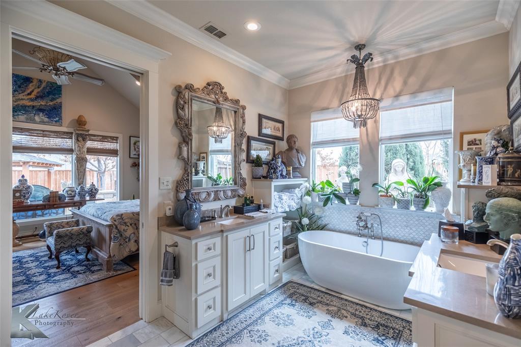 6725 Goodnight Loving Trail Property Photo 37