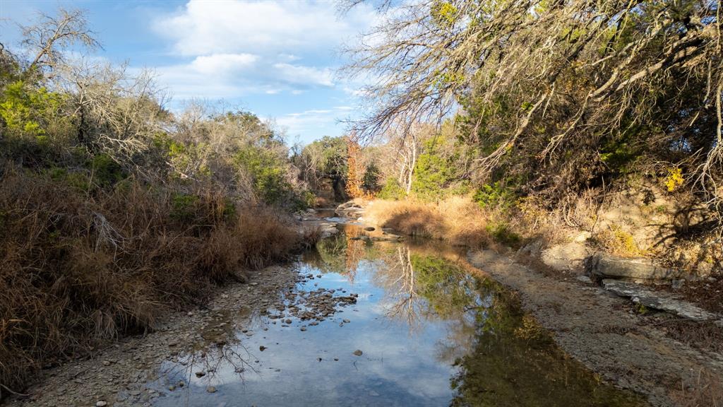 12615 Us Highway 190 Property Photo 6