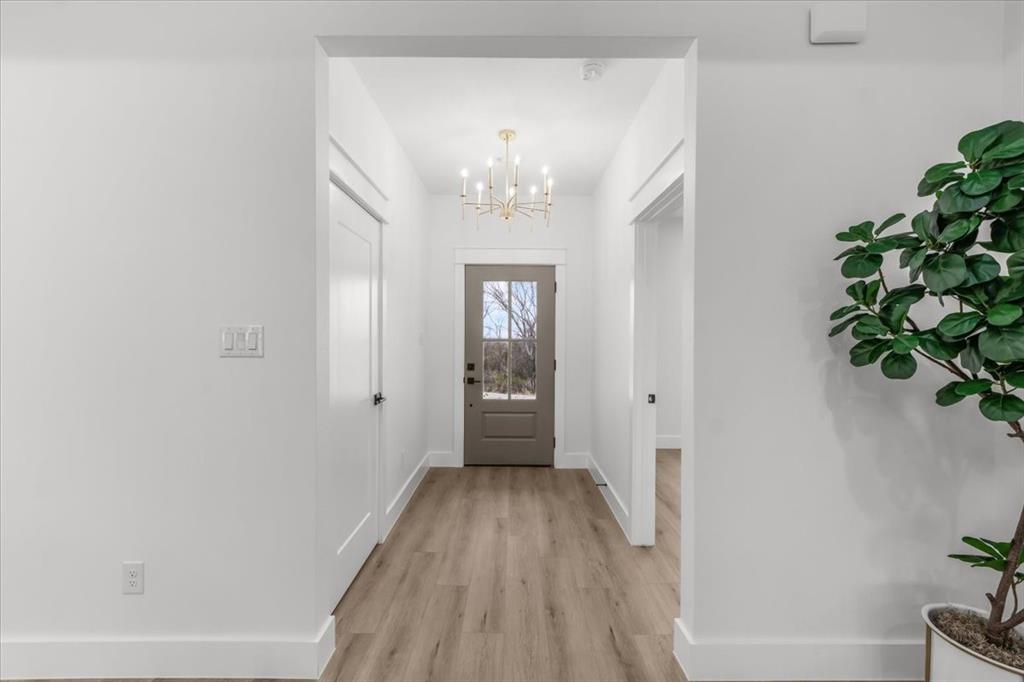 332 Hillcroft Road Property Photo 2