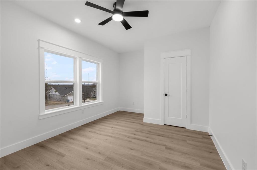 332 Hillcroft Road Property Photo 3