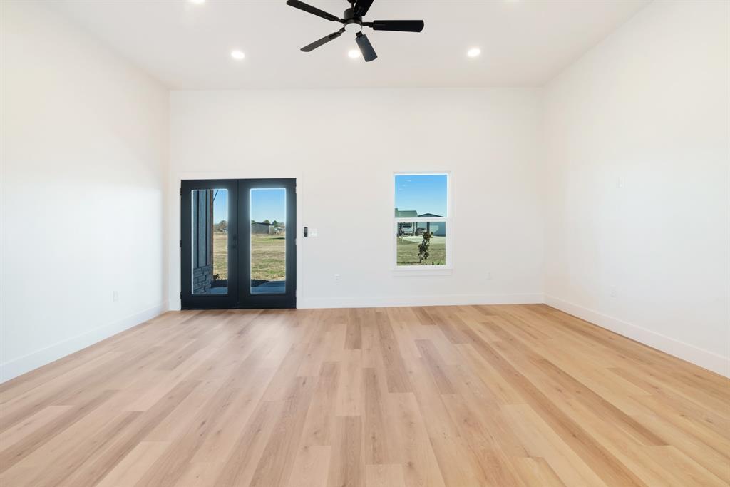 213 Private Road 33083 Property Photo 6
