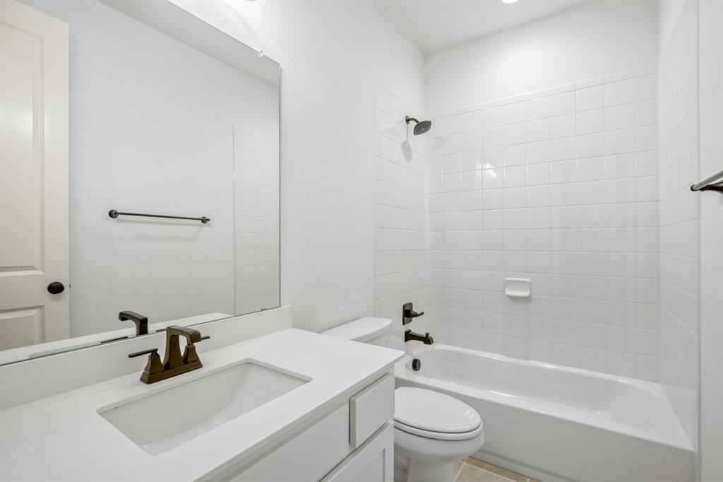 2222 Prickly Cactus Drive Property Photo 23