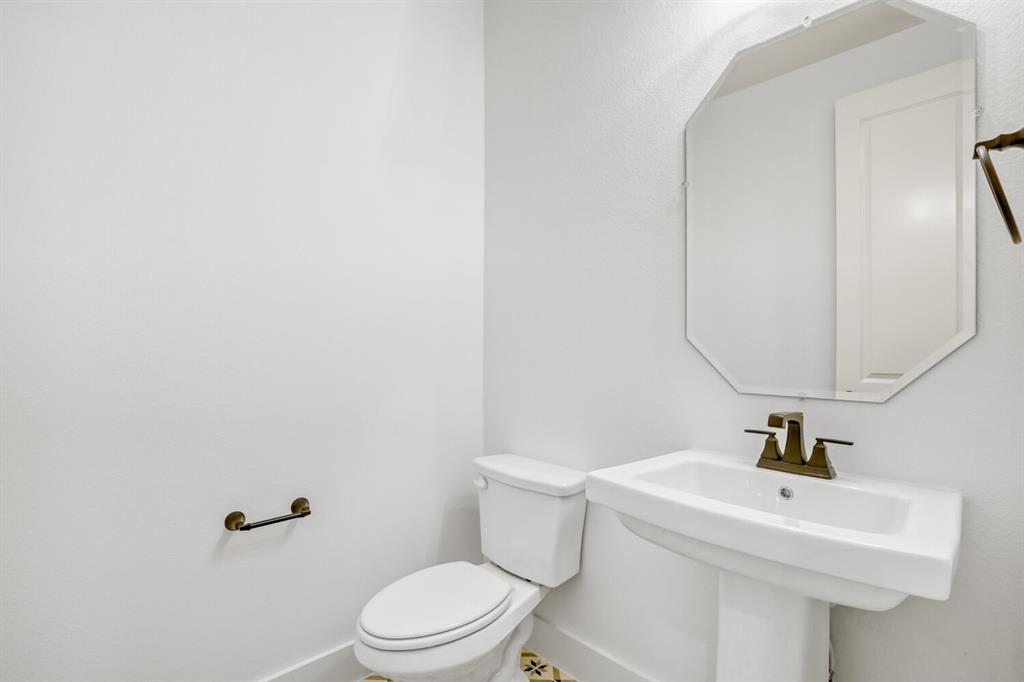 2222 Prickly Cactus Drive Property Photo 24