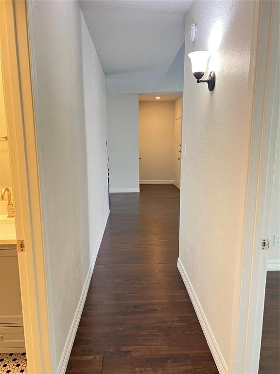 10432 High Hollows Drive 241 Property Photo 28