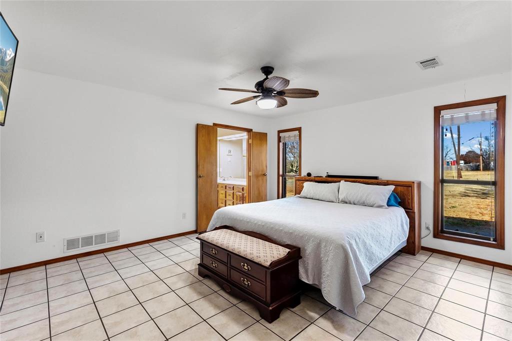 803-2 Westshore Drive Property Photo 14