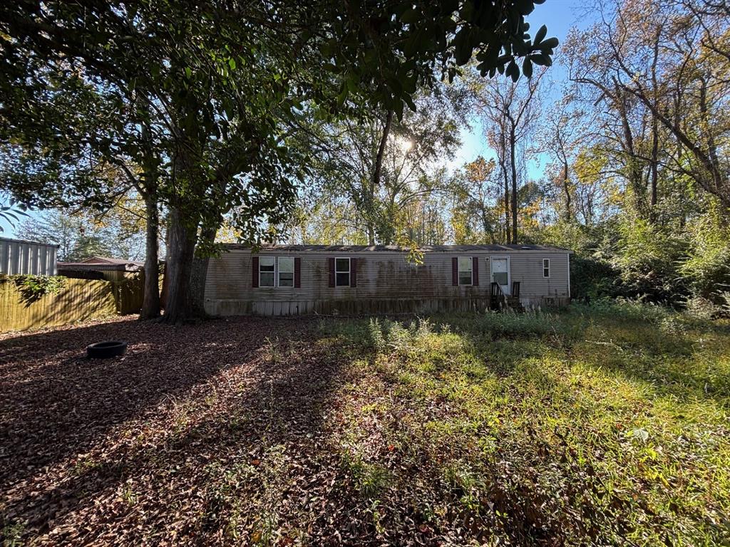 1233 Suncrest Circle Property Photo 1
