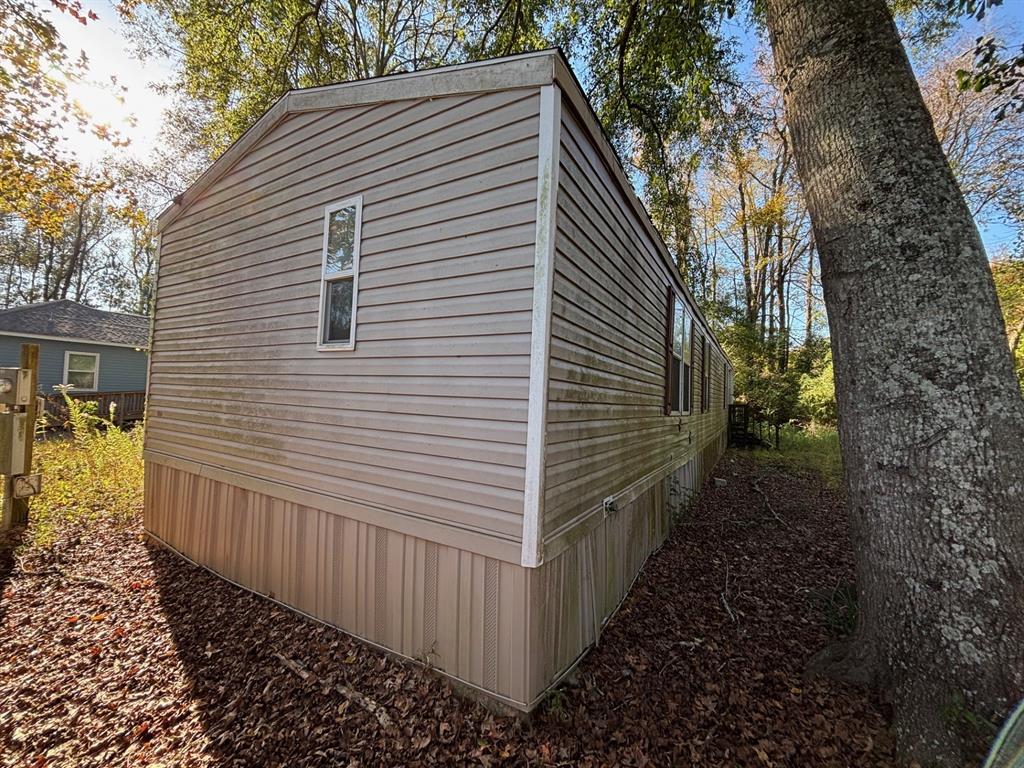 1233 Suncrest Circle Property Photo 3