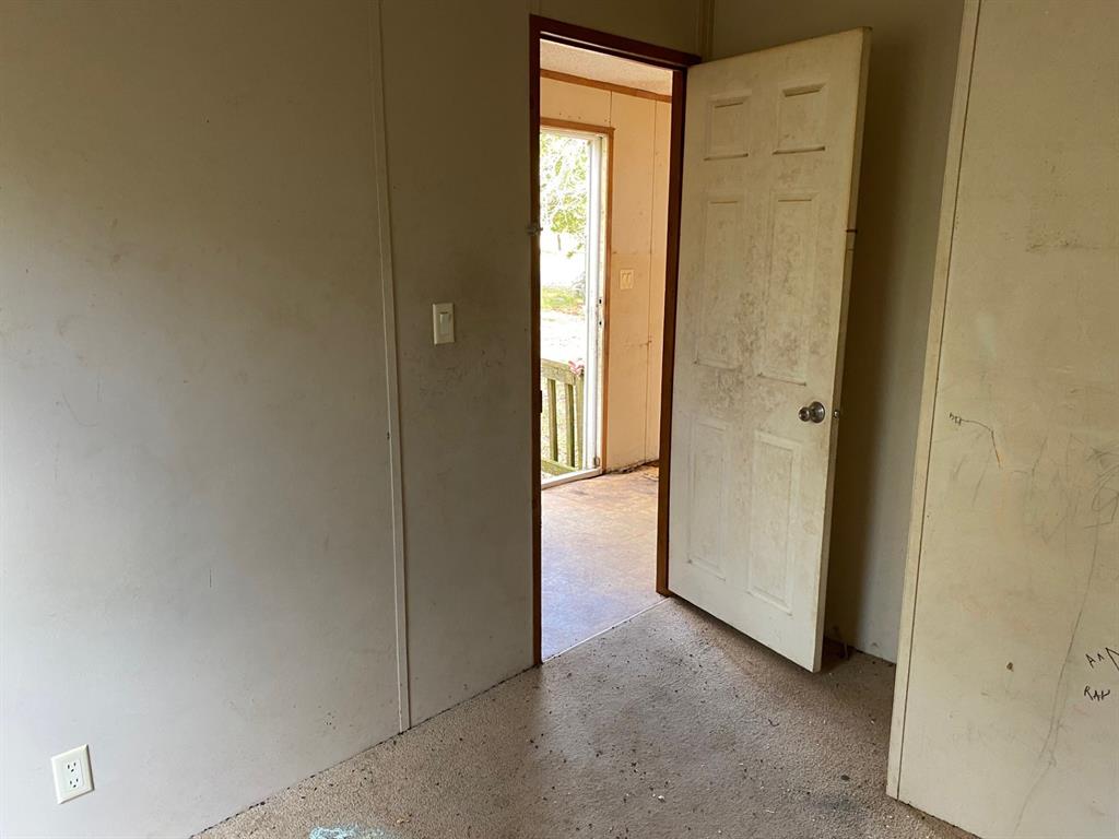1233 Suncrest Circle Property Photo 13