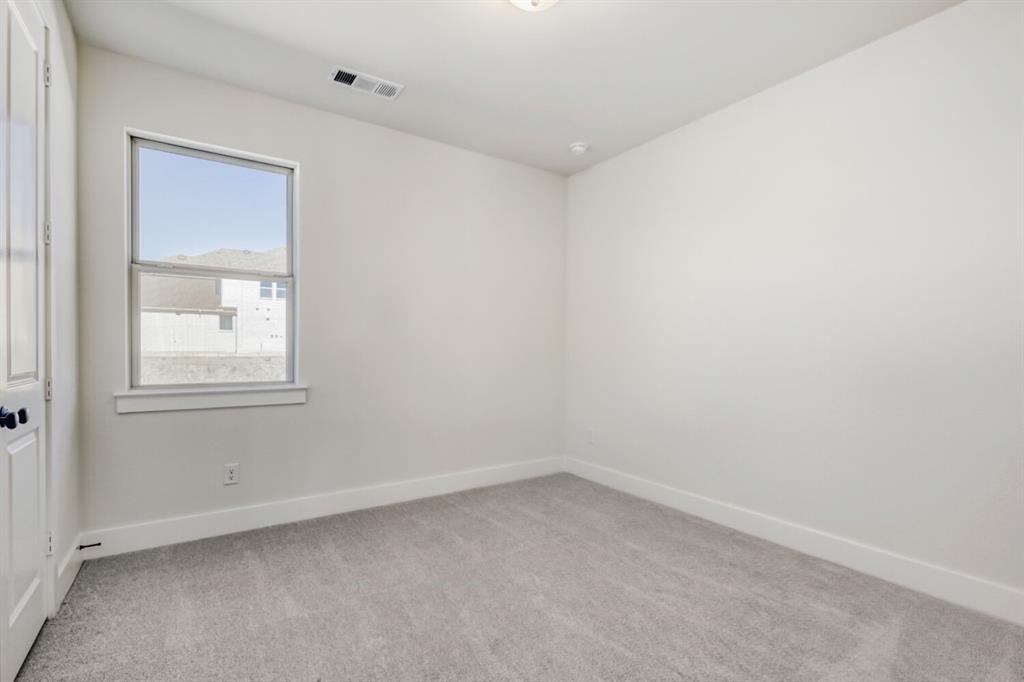 2227 Prickly Cactus Drive Property Photo 11