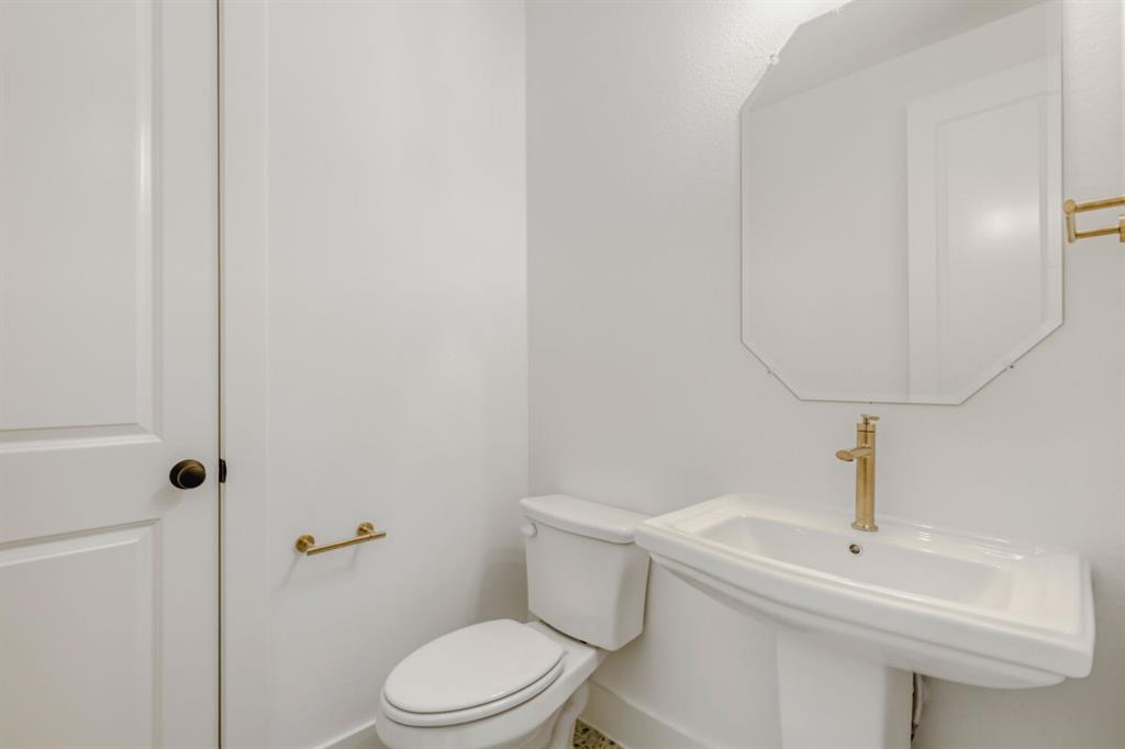2230 Prickly Cactus Drive Property Photo 13