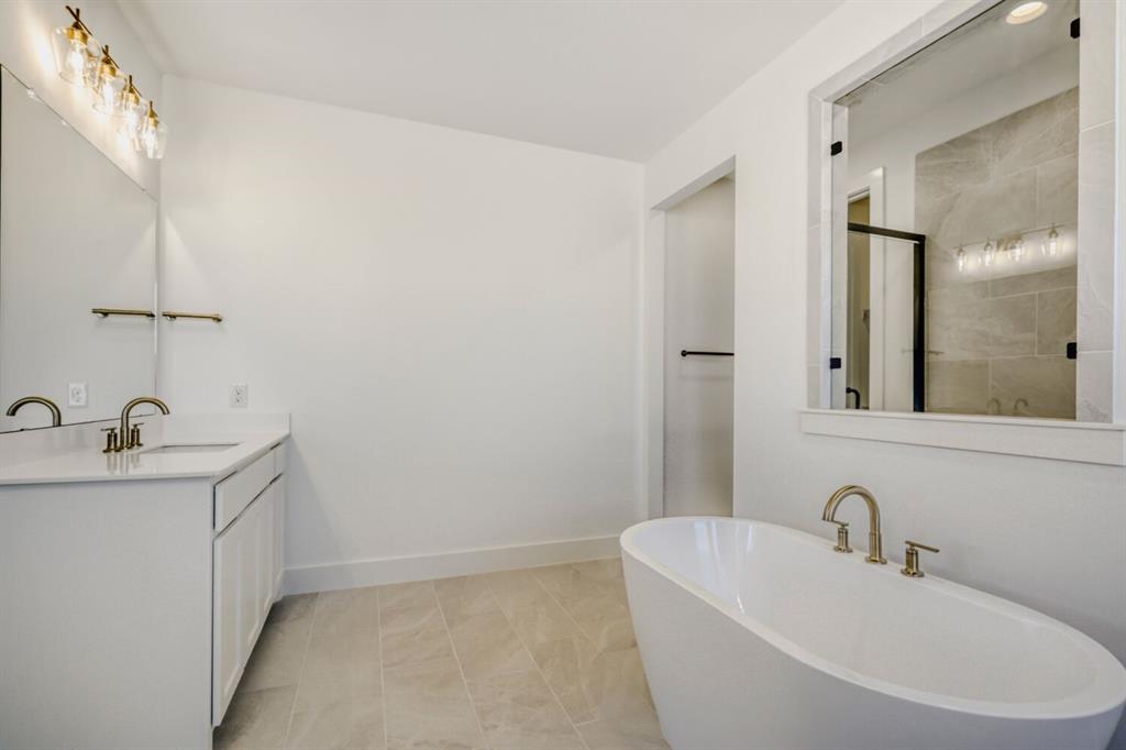2230 Prickly Cactus Drive Property Photo 16