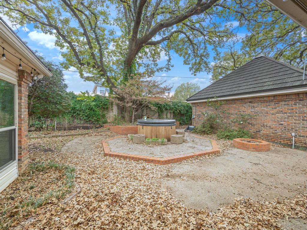 2004 Misty Creek Drive Property Photo 32