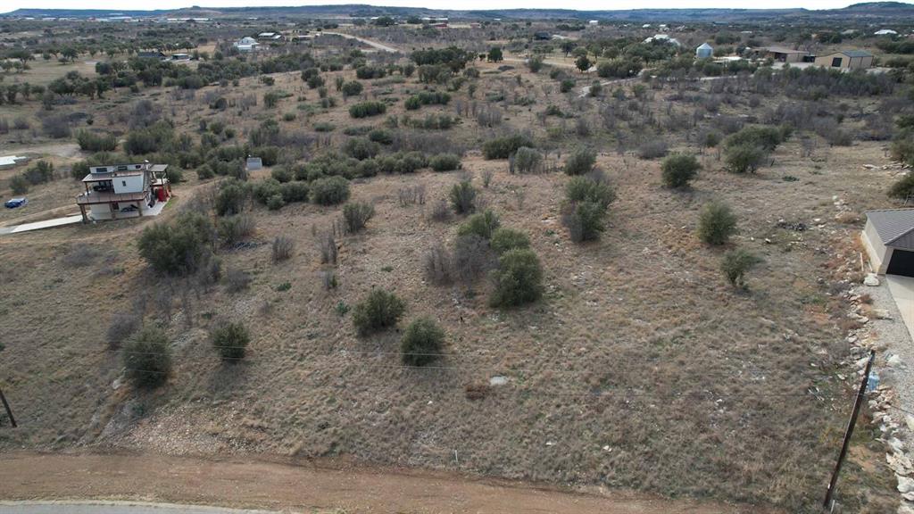 7092 Hells Gate Loop Property Photo 4