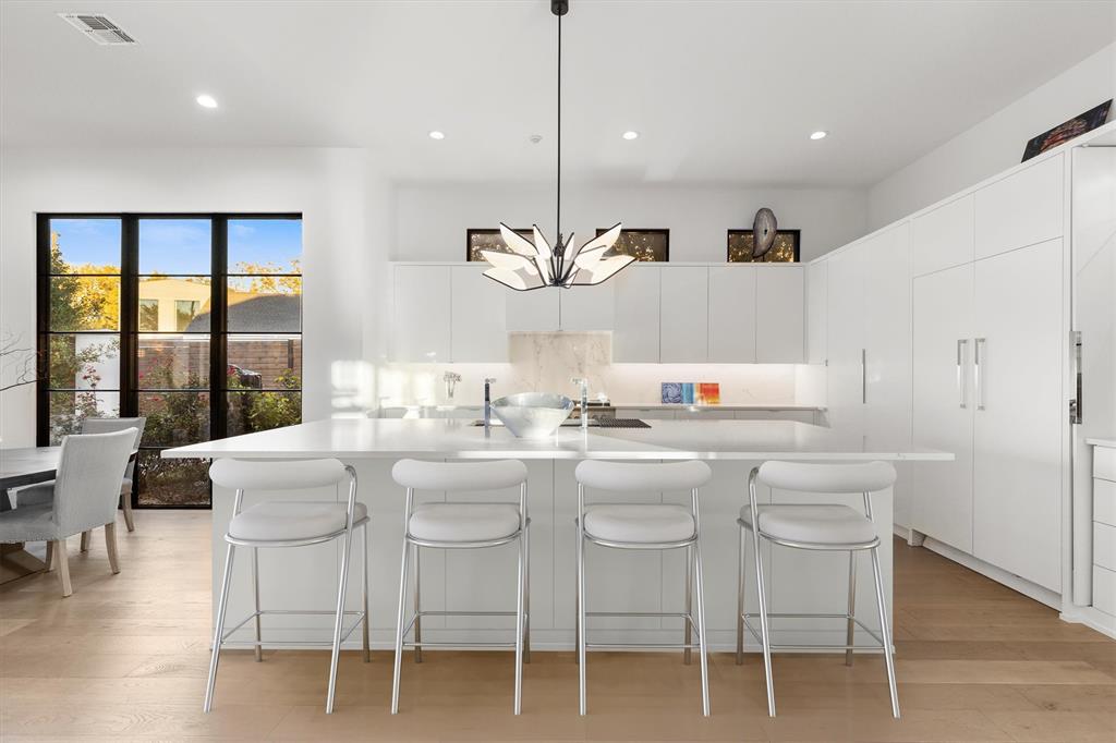 3771 Almazan Drive Property Photo 25