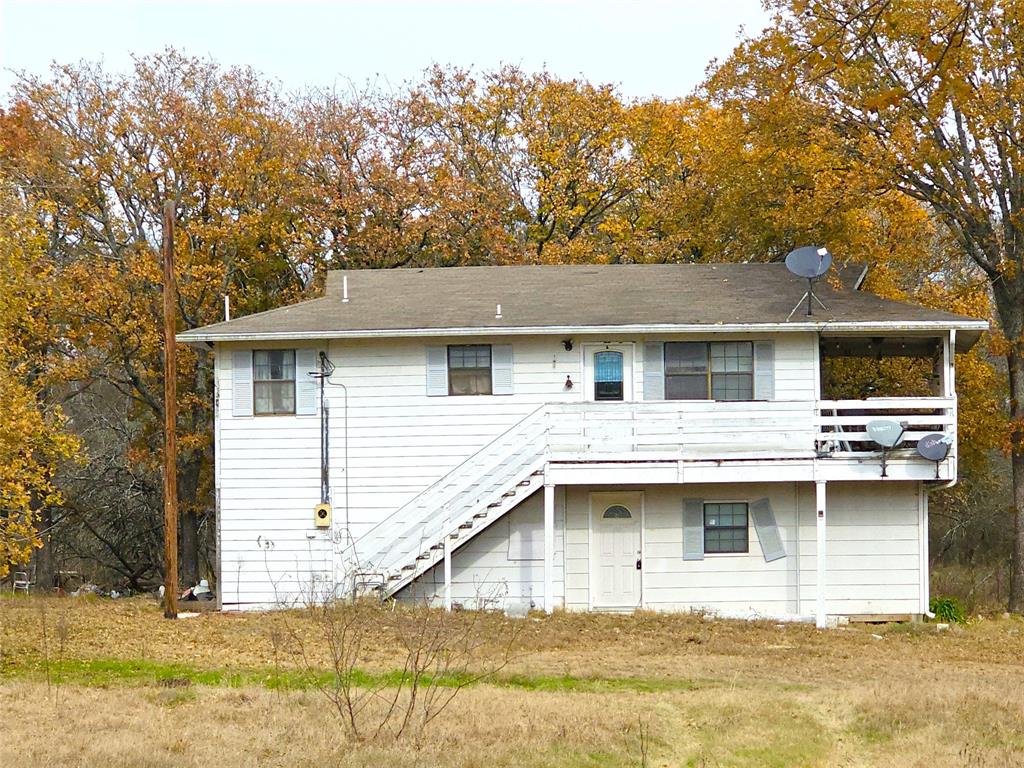 2240 County Road 2162 Property Photo 1
