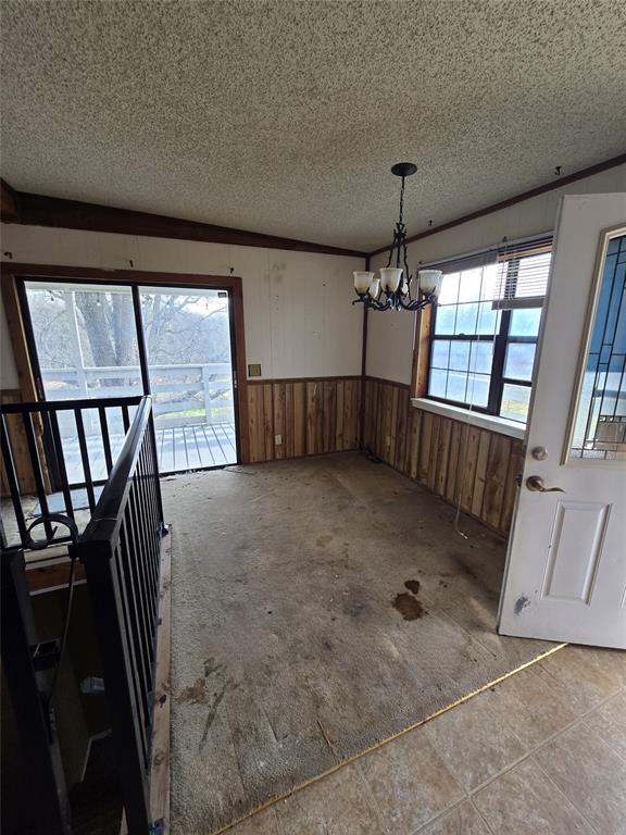 2240 County Road 2162 Property Photo 21