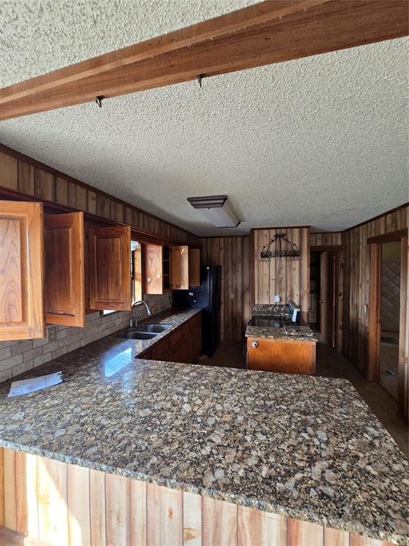 2240 County Road 2162 Property Photo 23